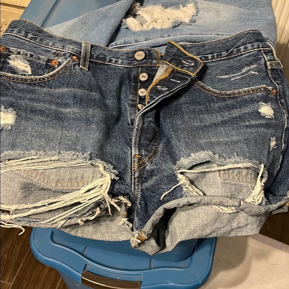 Distressed Denim Levi’s 501 Shorts